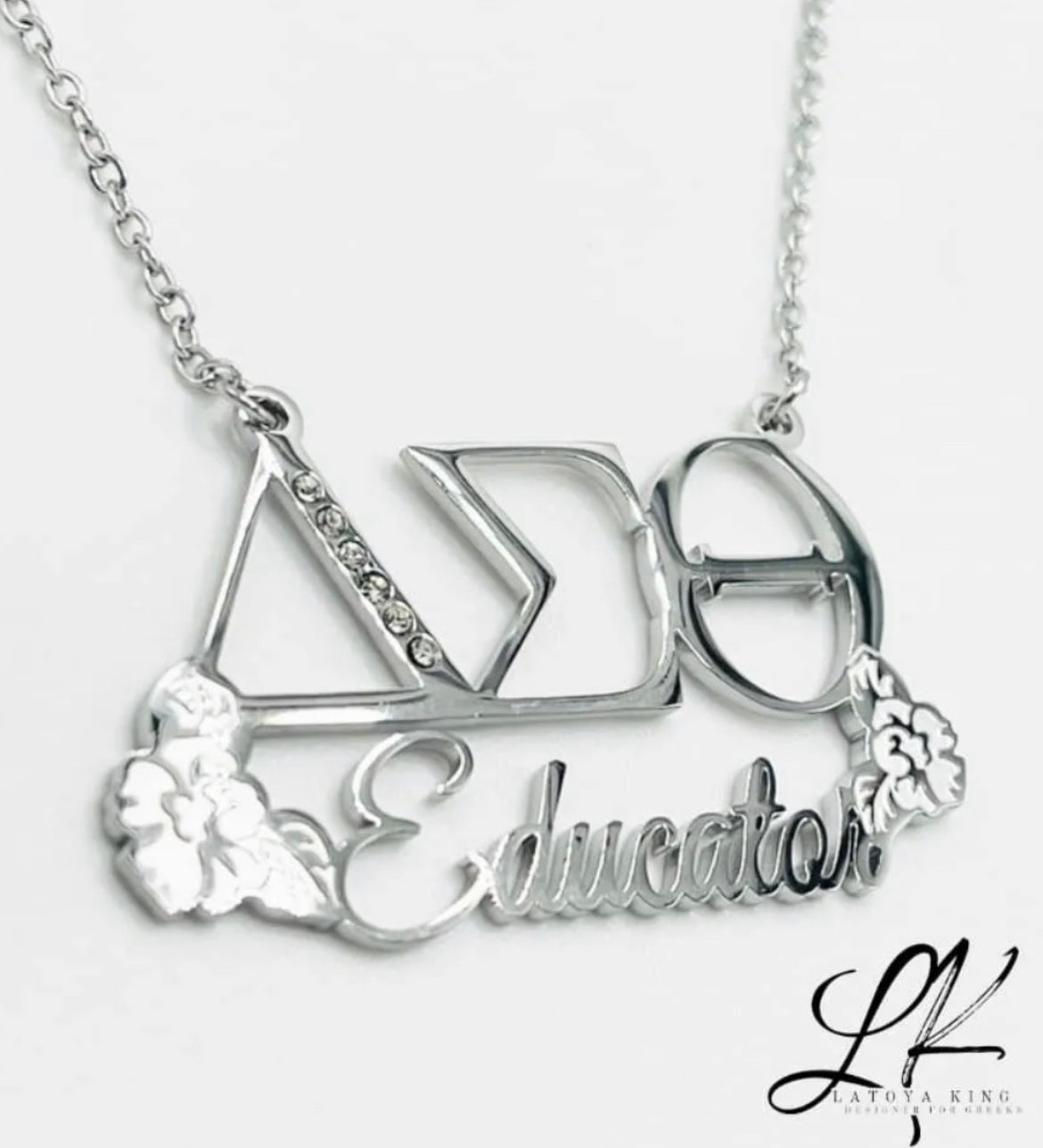 ΔΣΘ Educator Necklace